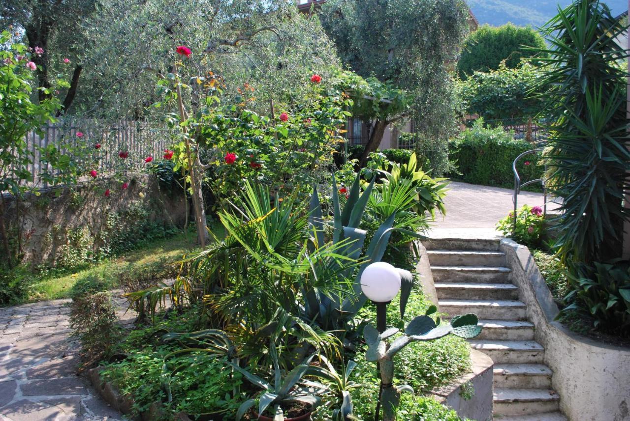 Casa Noario Apartment Malcesine Luaran gambar